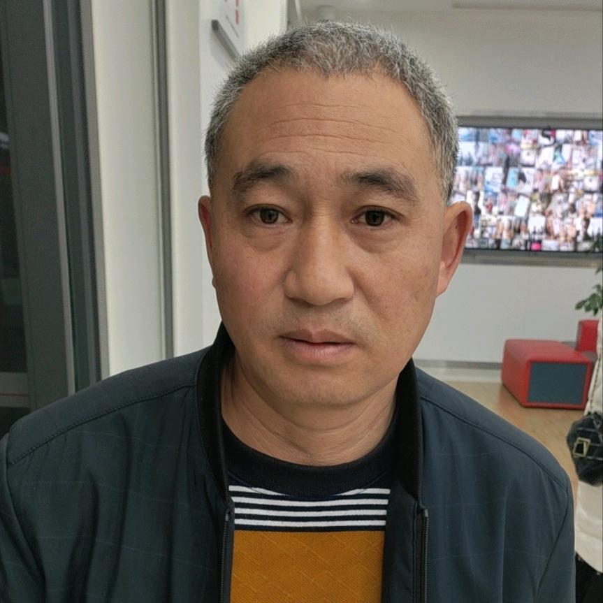 农村小伙