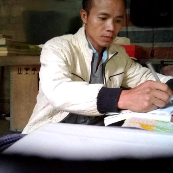 柏呈