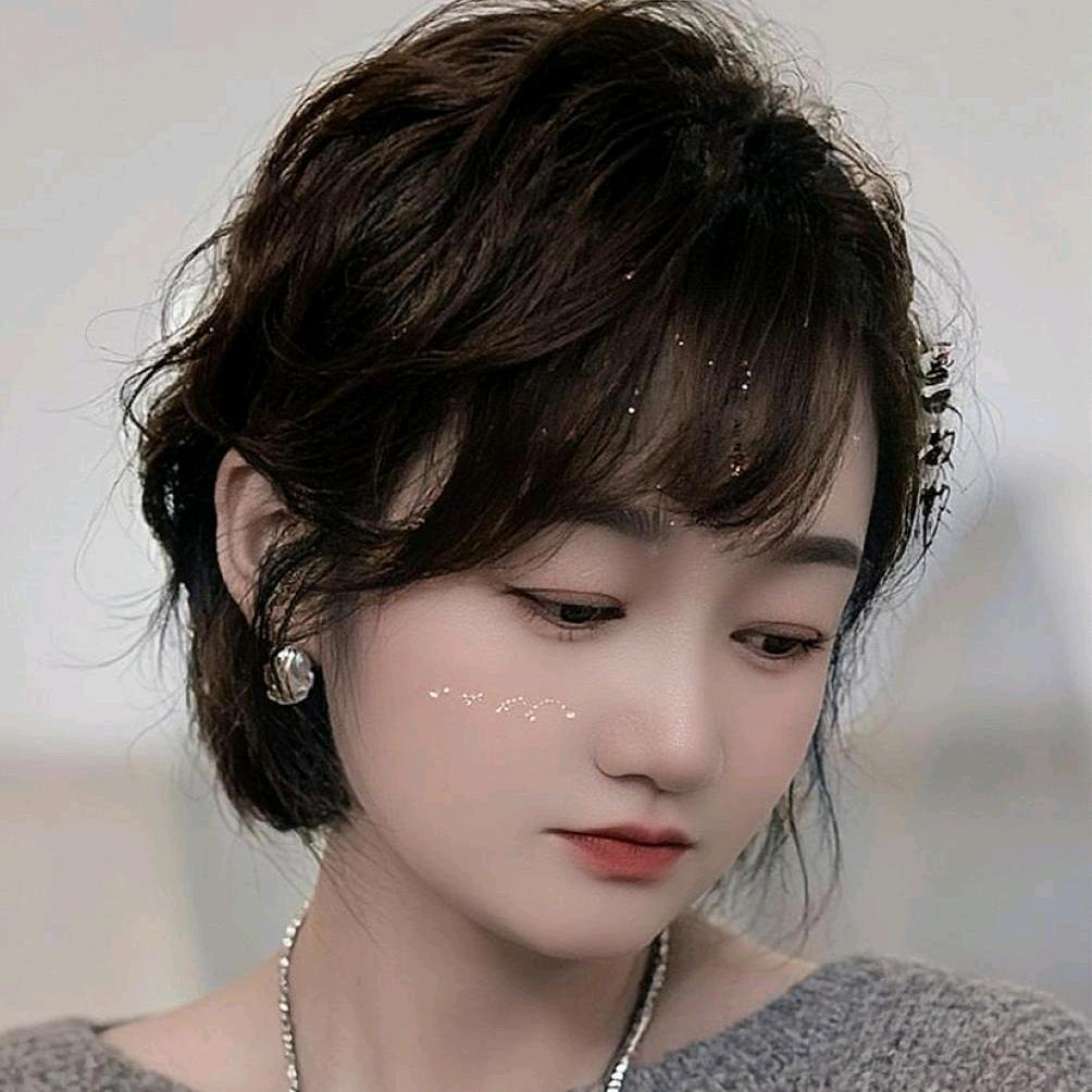 㿝  氼