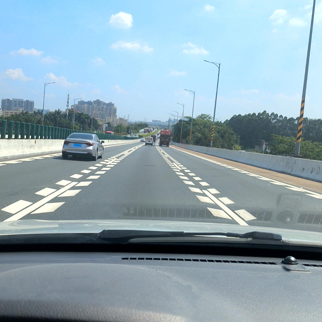老陈不蠢