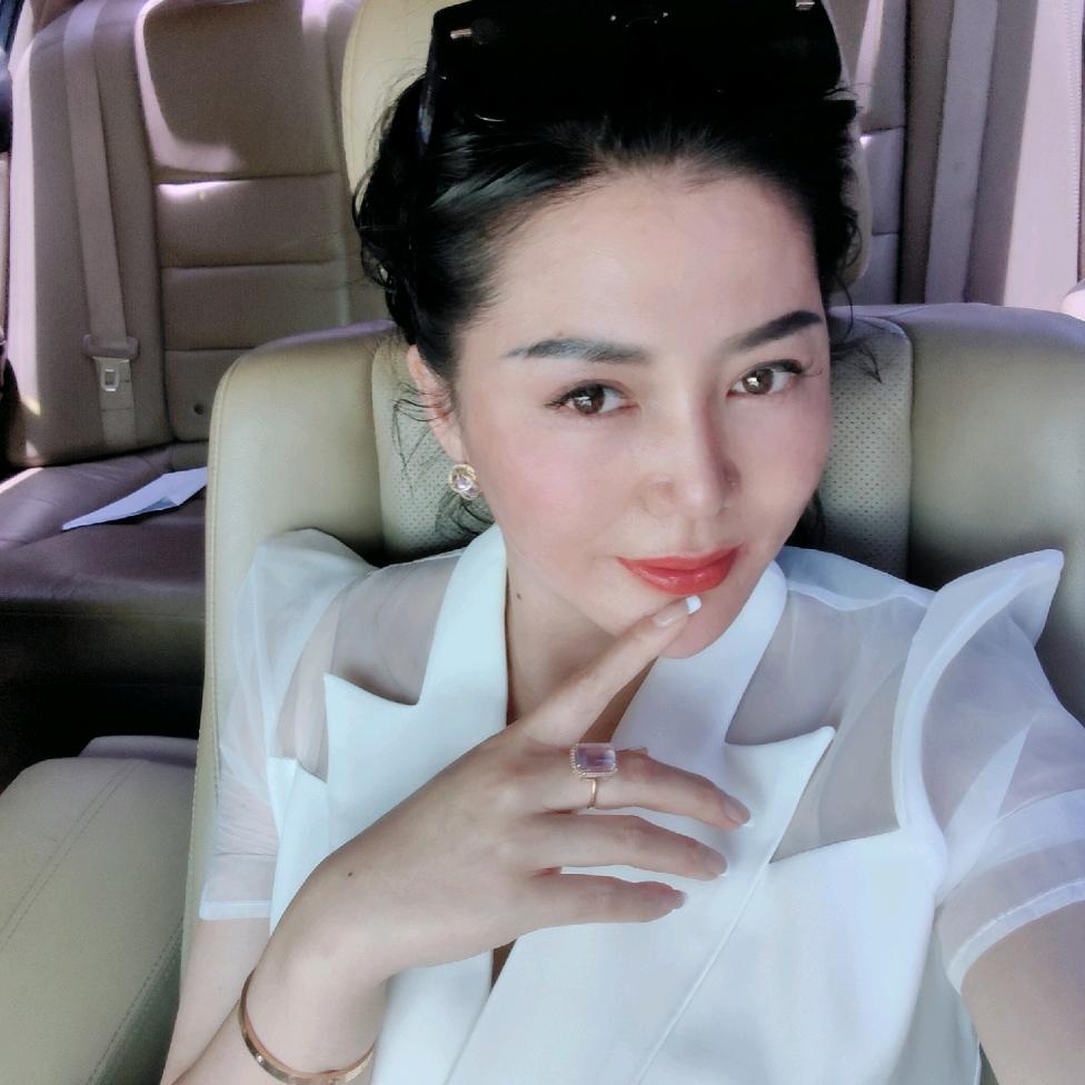 富民美业祛斑祛痘大V