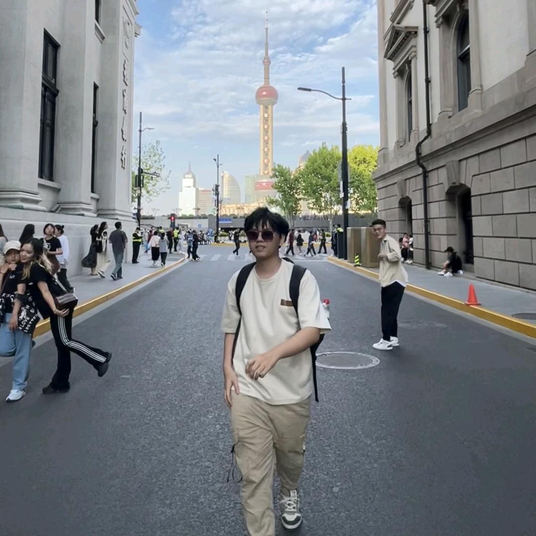 阿伟探广佛