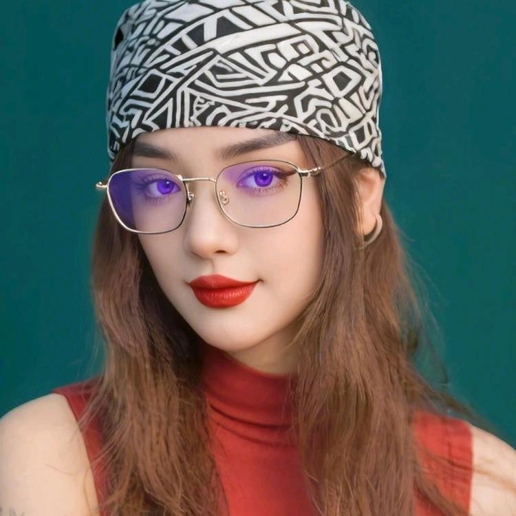 𝑴𝒂𝒍𝒊𝒌𝒂  高级美容师