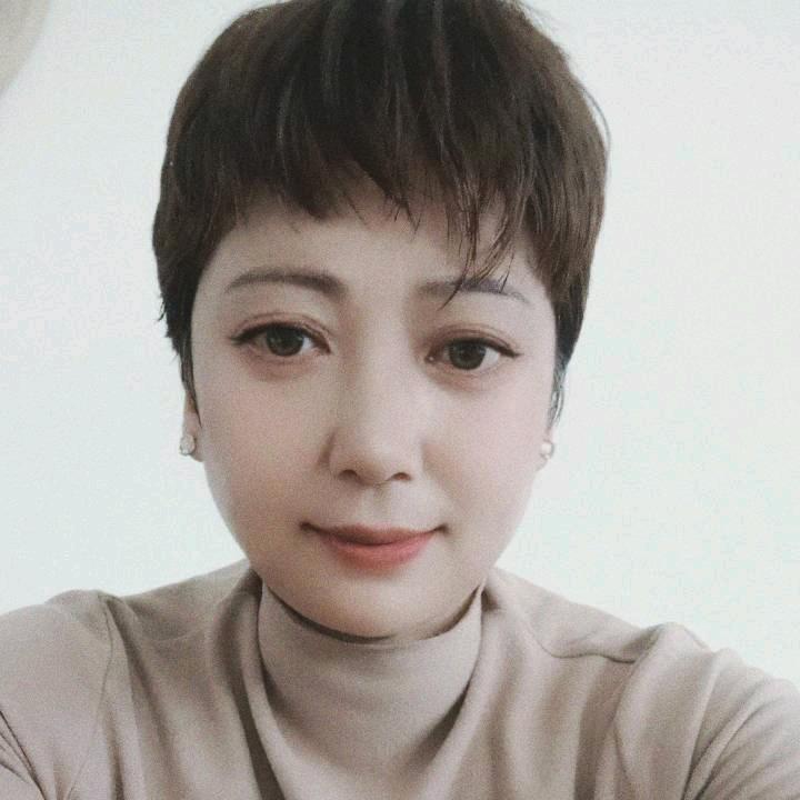 霞姐