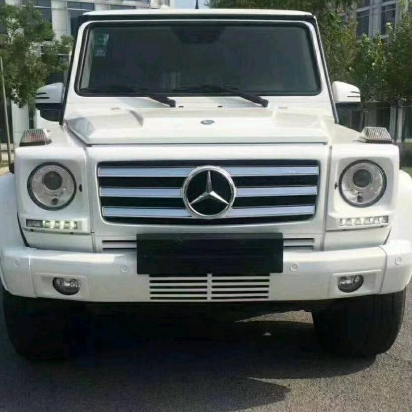 a小哥