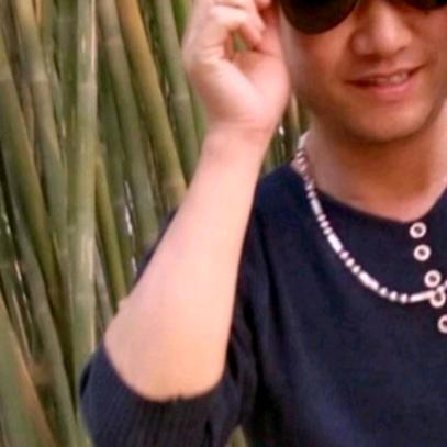 👭哥很低调👭