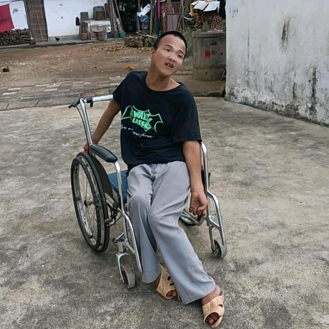 小黄🌞¹⁶⁸