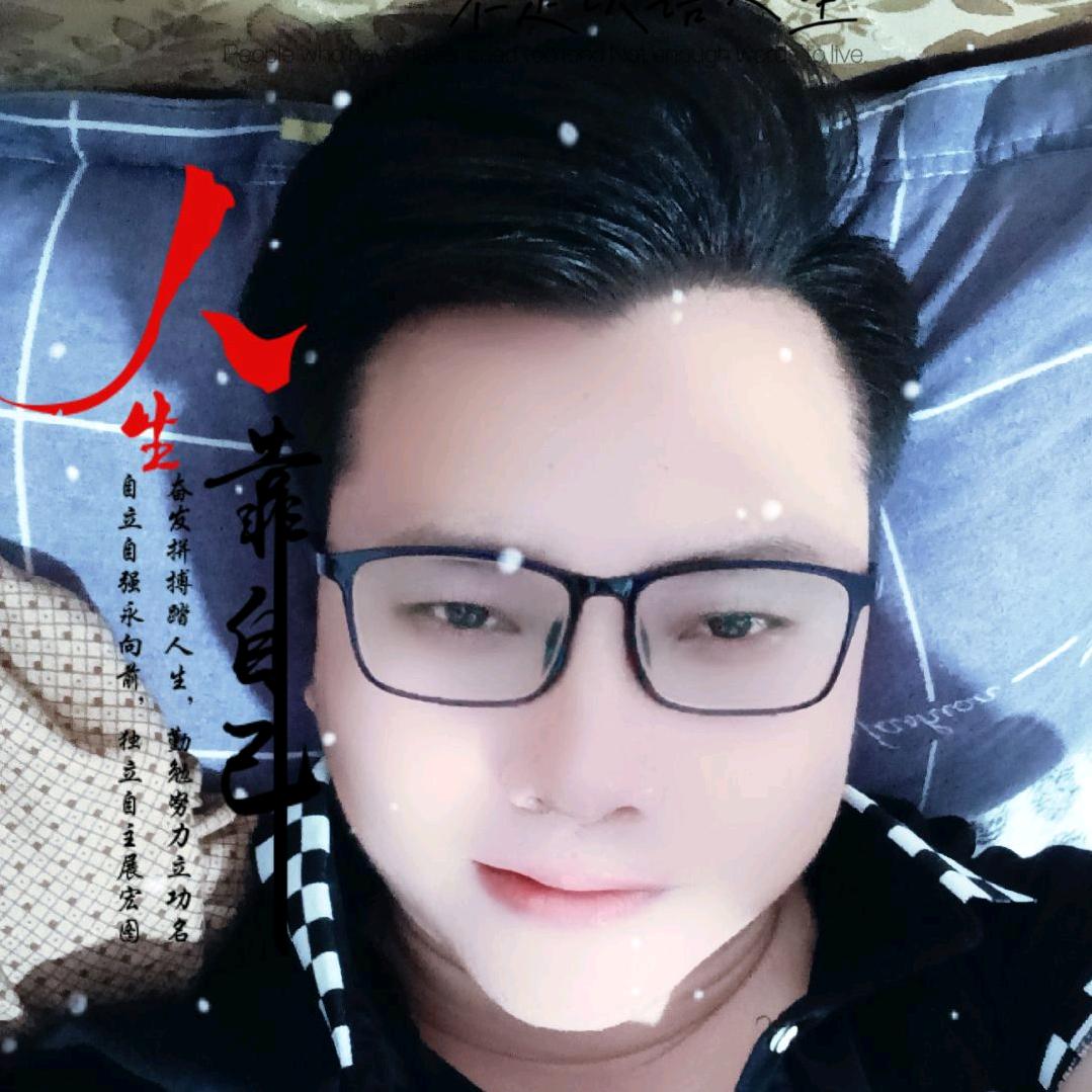 苗族阿伟哥🌳🐳🐋🍧