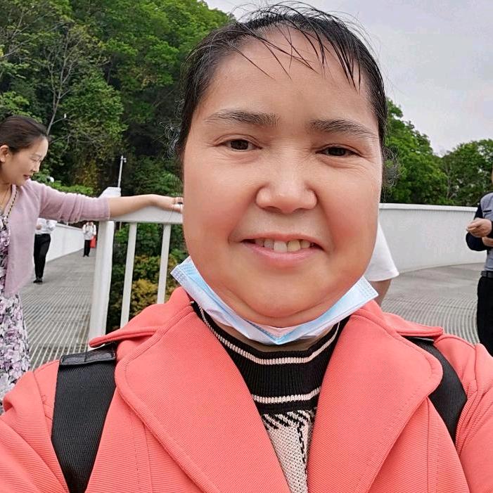 骆骆早上5点开播