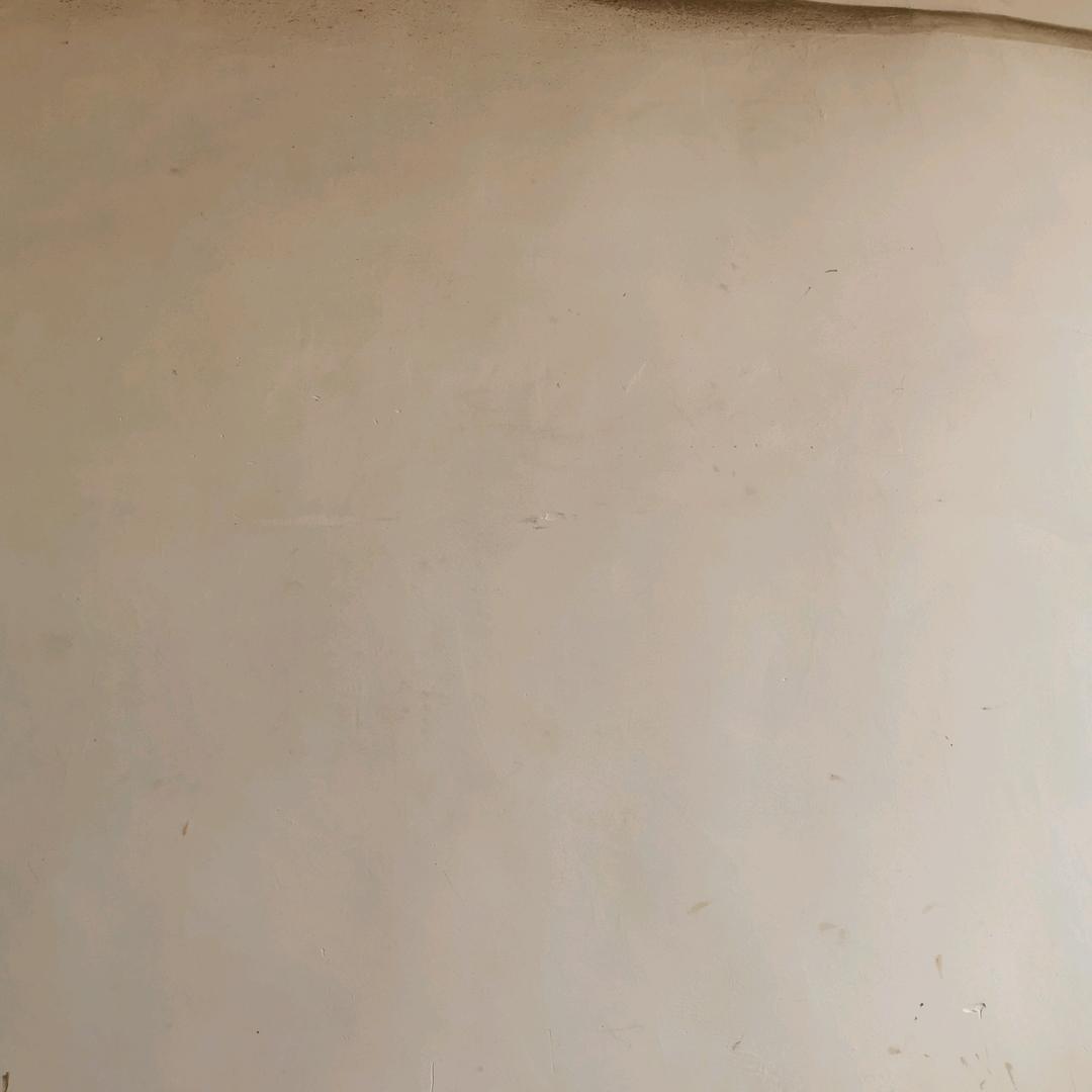 2015882943