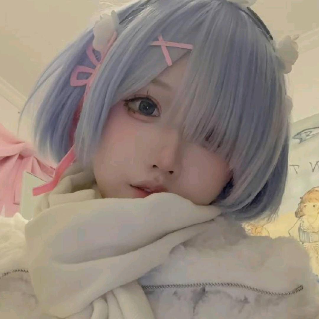 䍣.