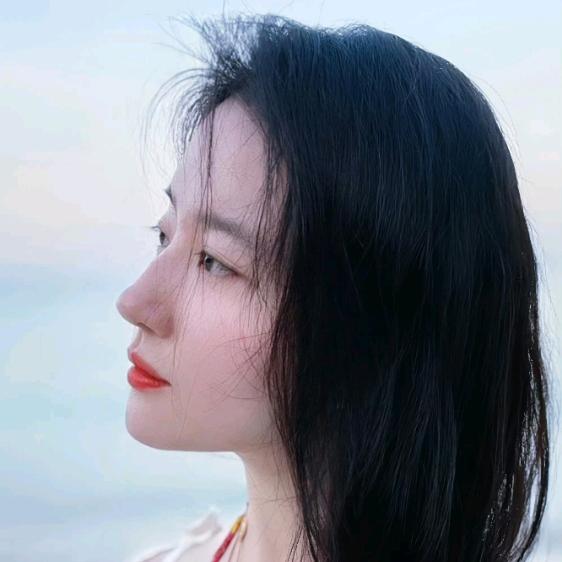 一个旺你的女孩。👧🏻