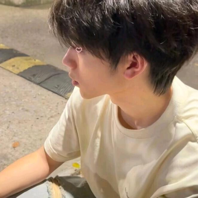 Nefertฅʕ•̫͡•ʔฅ