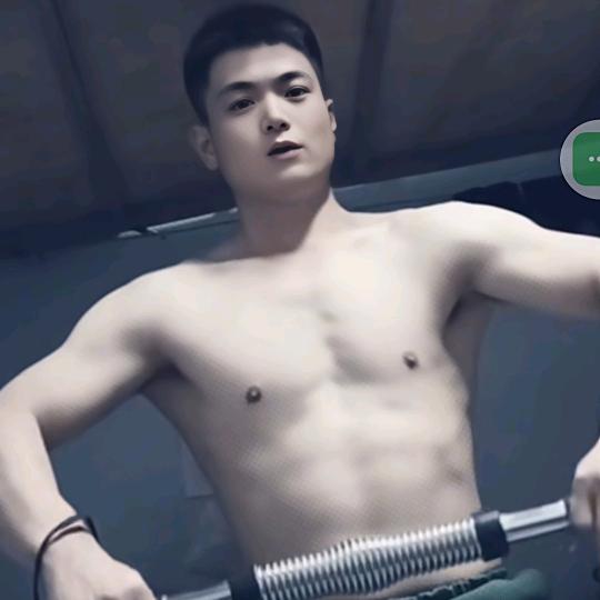 小乾🇨🇳学健身