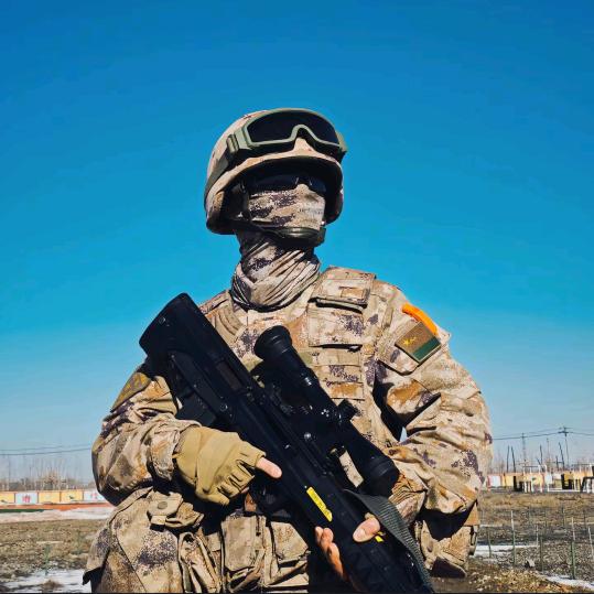 吴教官和孩子们