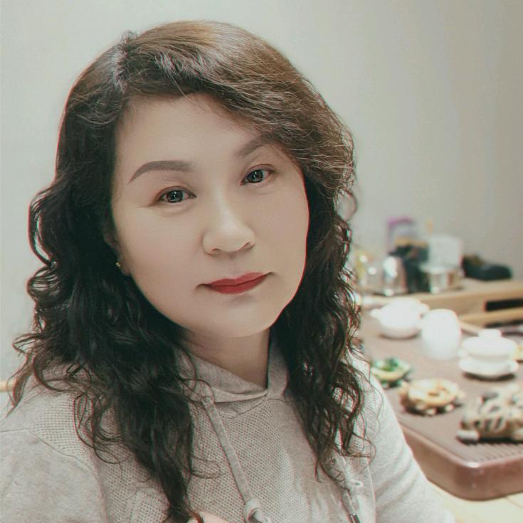 英子，每天晚上，6.30开播