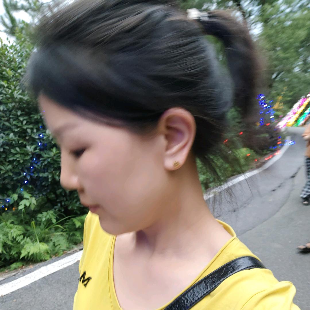 大囗段新胜移动营业厅@曼丽