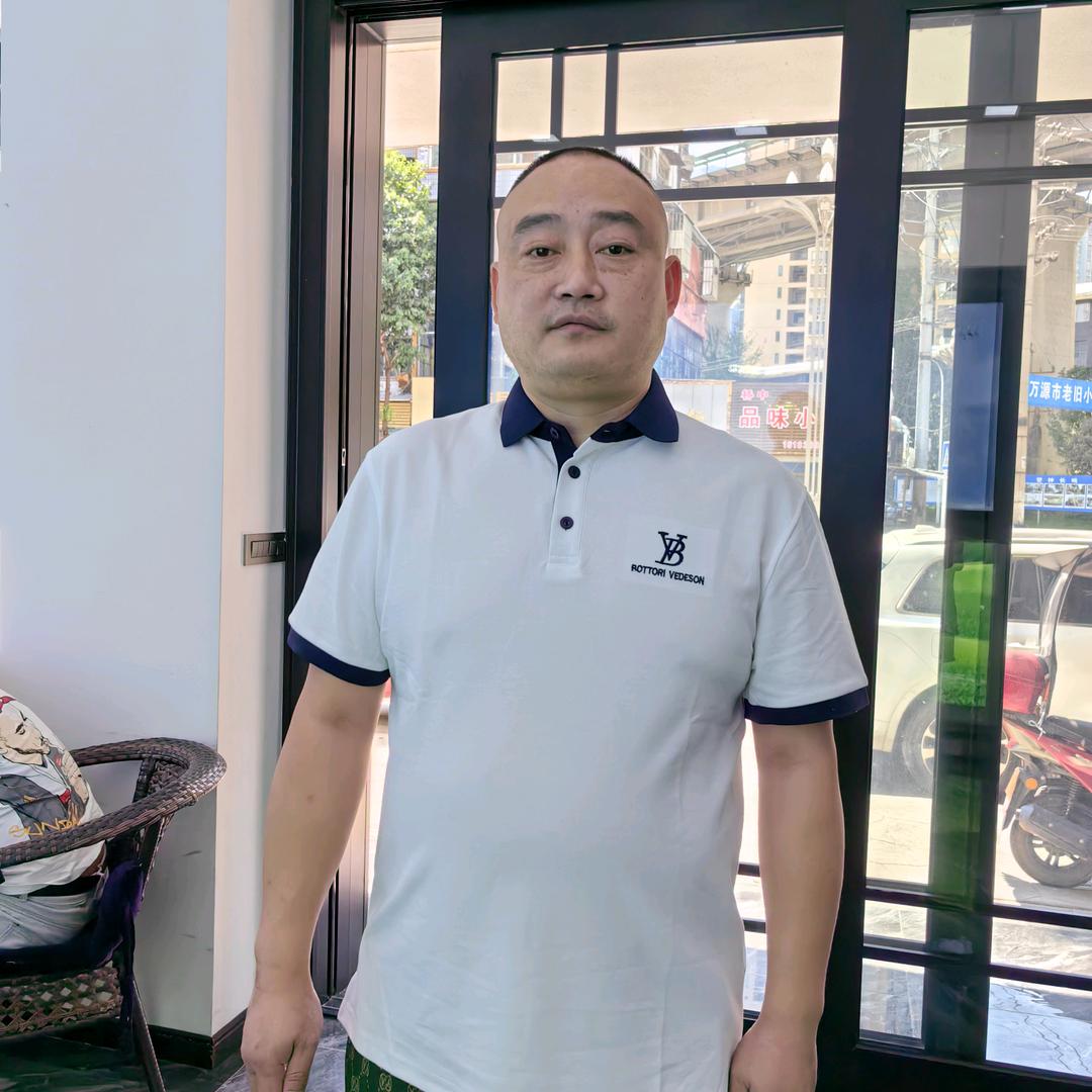 万源市李二不二，整框无缝衔接门窗