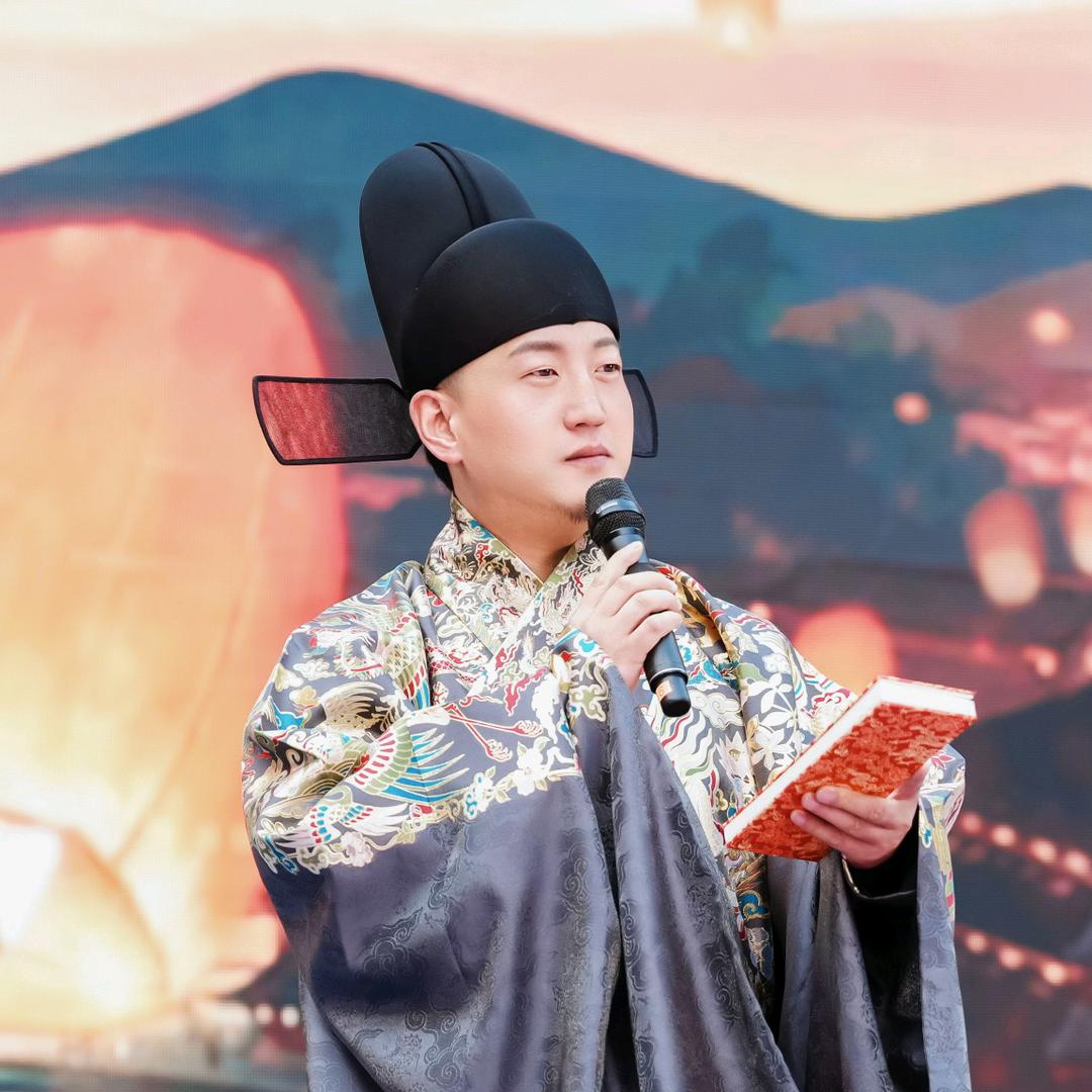 西安中式婚礼主持人曹艺飞(十三潮)