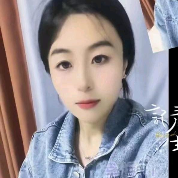 梓晨  呀