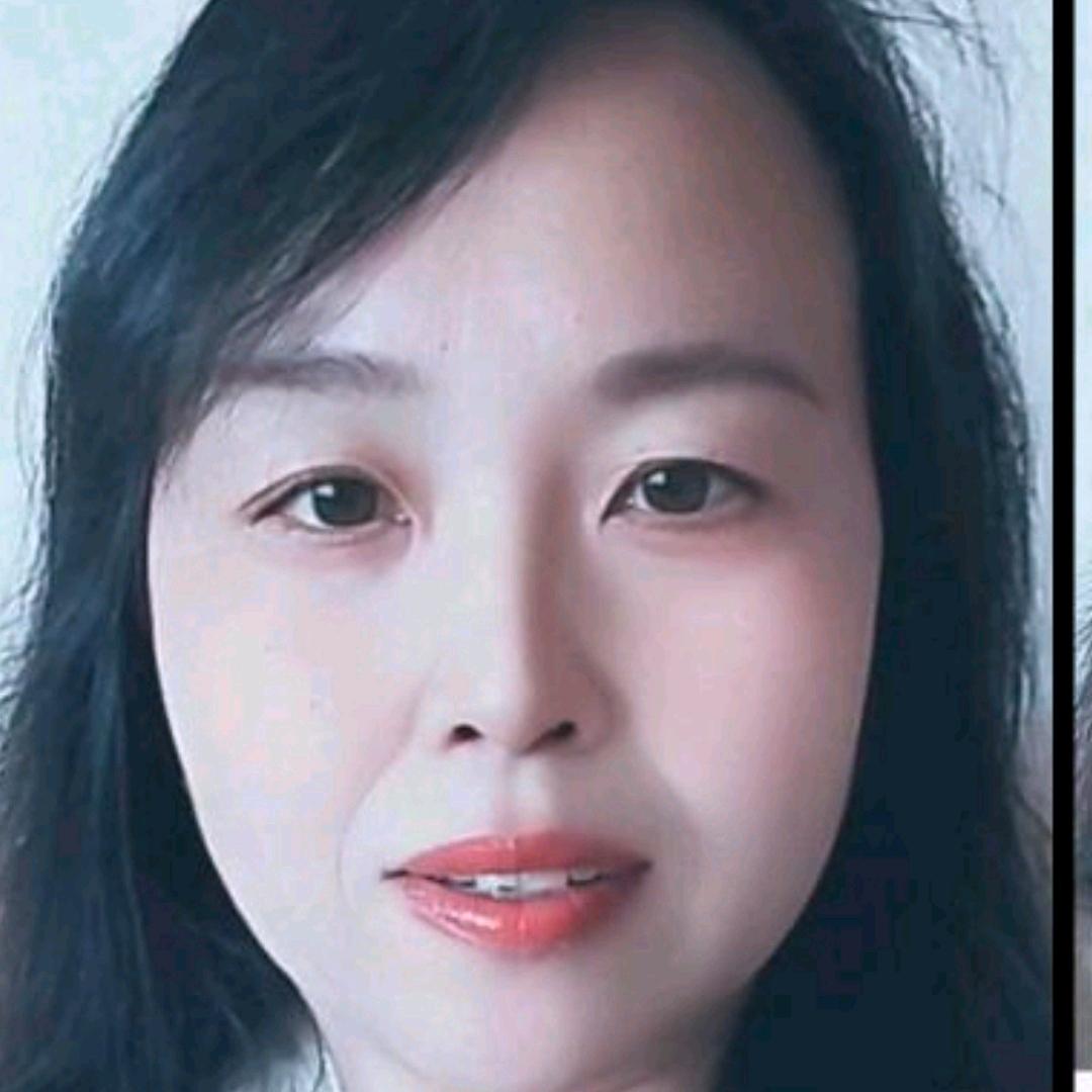 白白唱歌