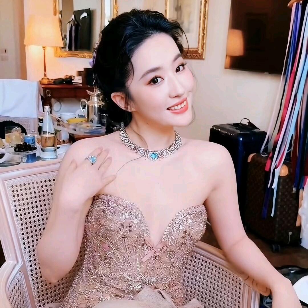 亦菲❤️