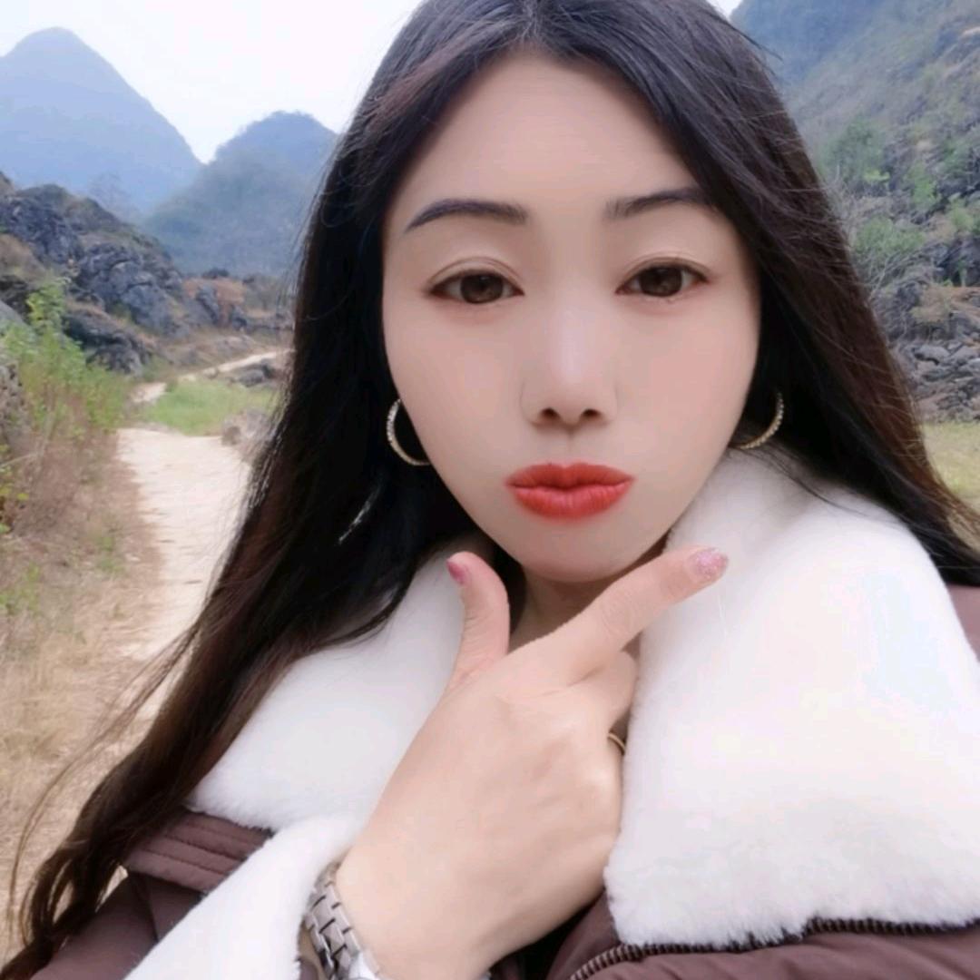 爱笑的丫头雅兰🐒🌹🔥