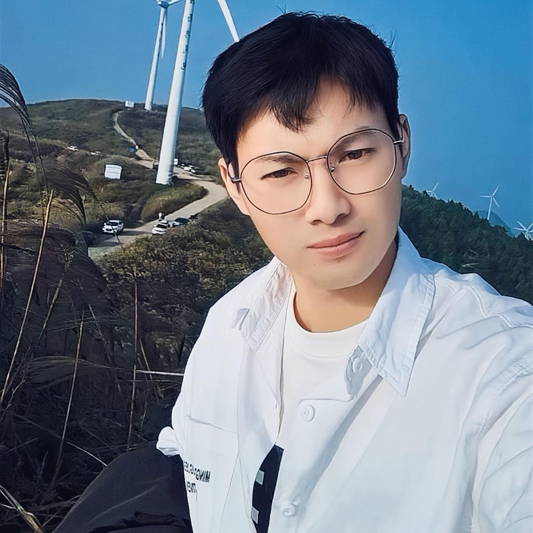 @小弟阿红🍏