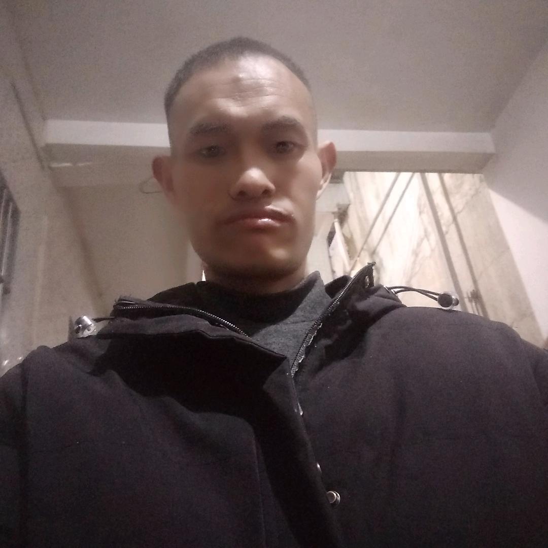 龙永华