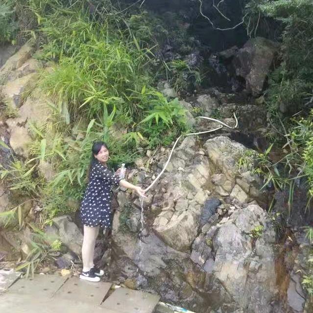 漫天飞雪