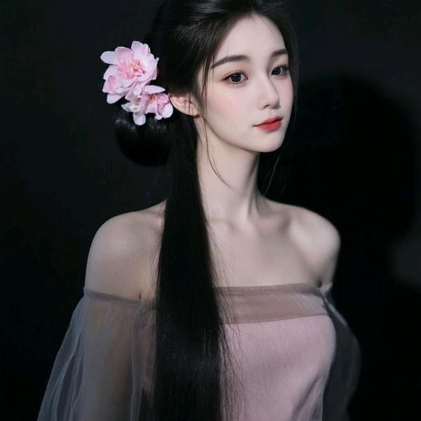 __初心【鲜花和女装】顺河路365号