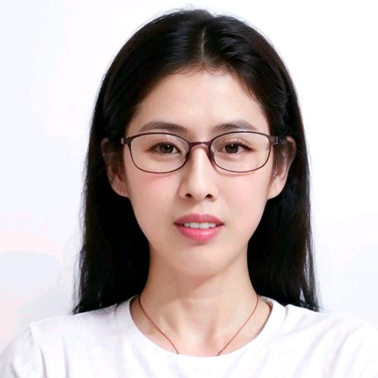快乐的英子