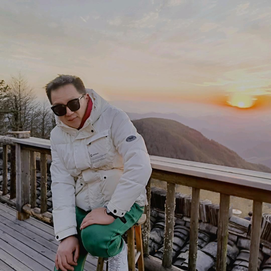 (车手)爱上莫干山的🐷