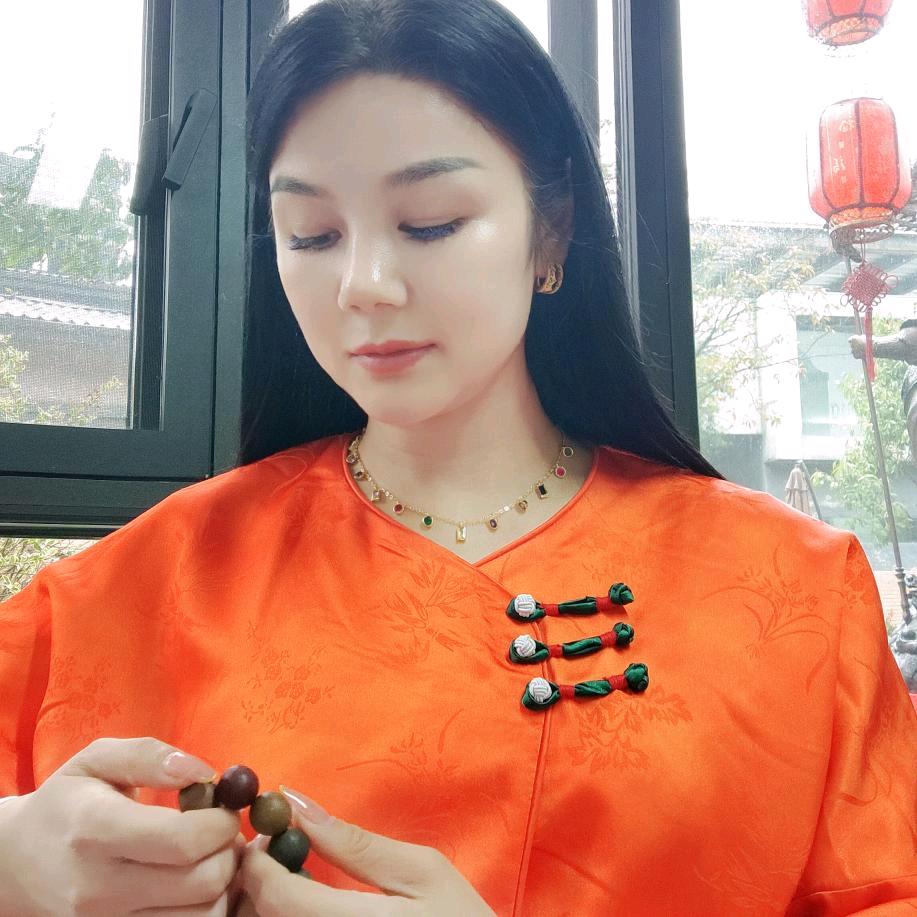 李府大小姐的沉香日常