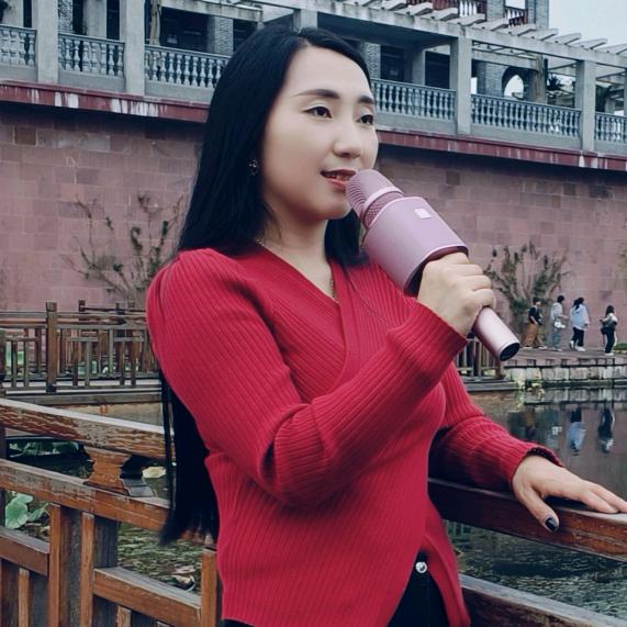 花花爱唱歌