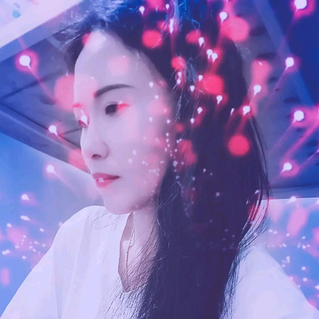 ℋღ᭄筱🍒蚯蚓᭄💞࿐
