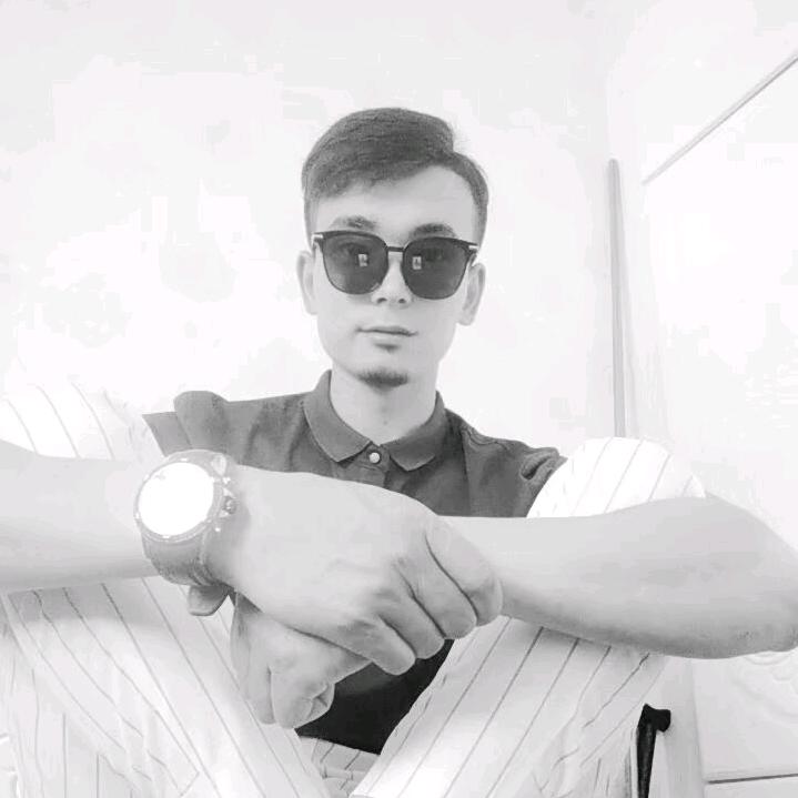艾力亚尔