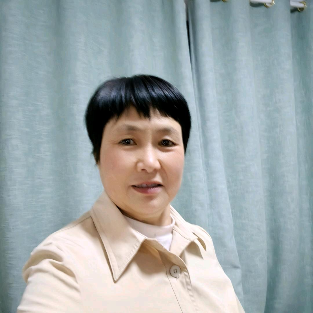 衣布到位《老板娘》