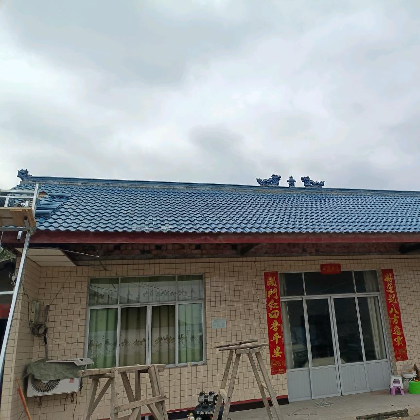 龙行龘龘，前程朤朤
