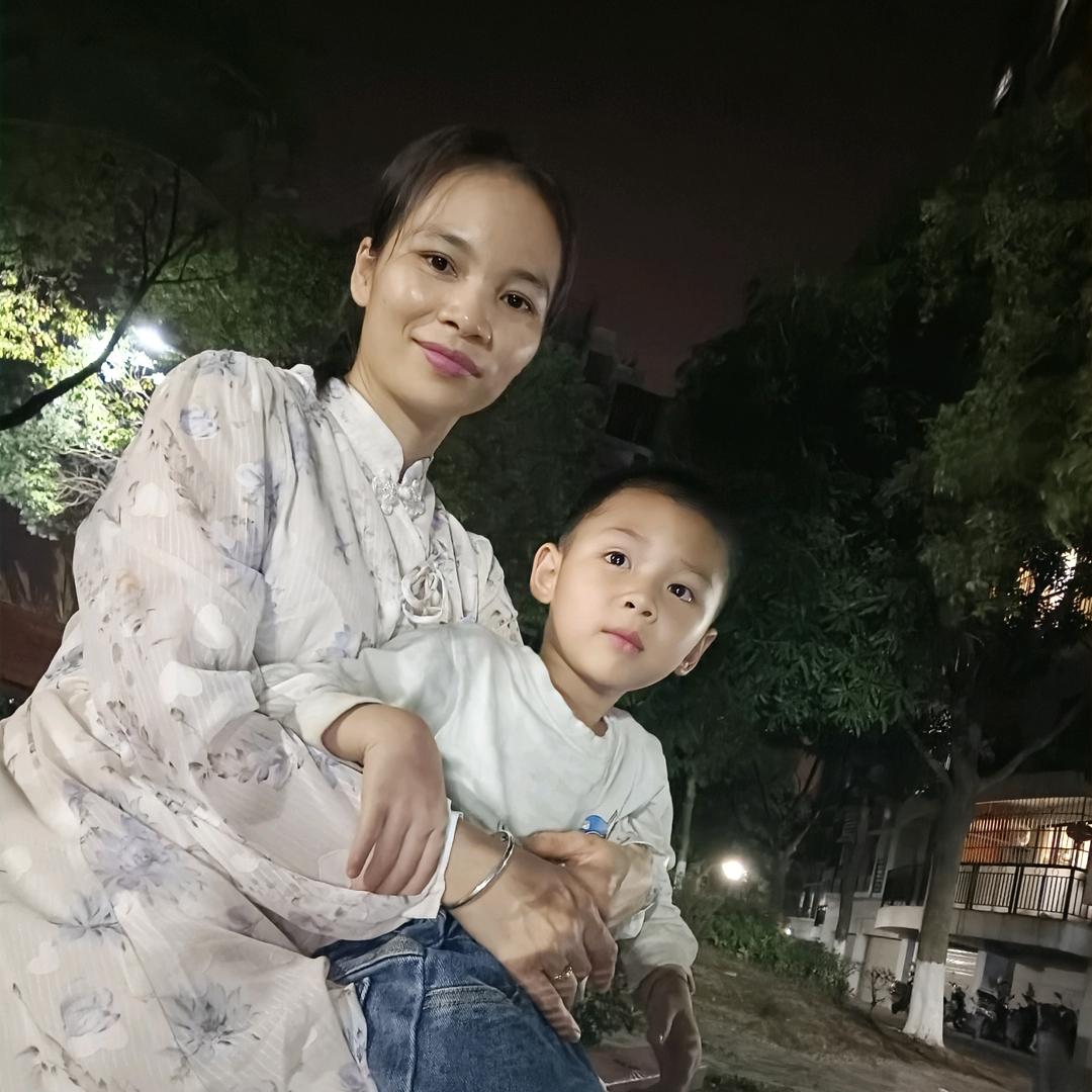 平果家多味新安店