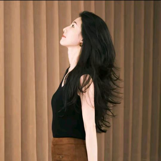 深圳西西定制女装(直播返场)