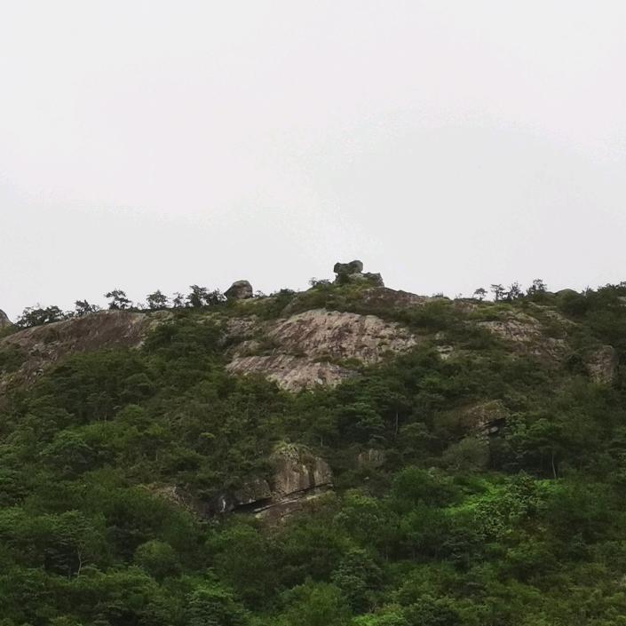 猫王山