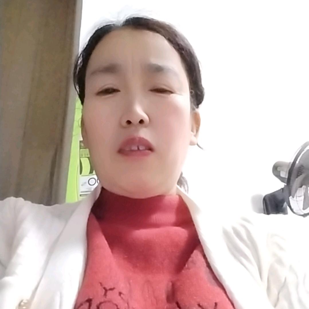 熊英