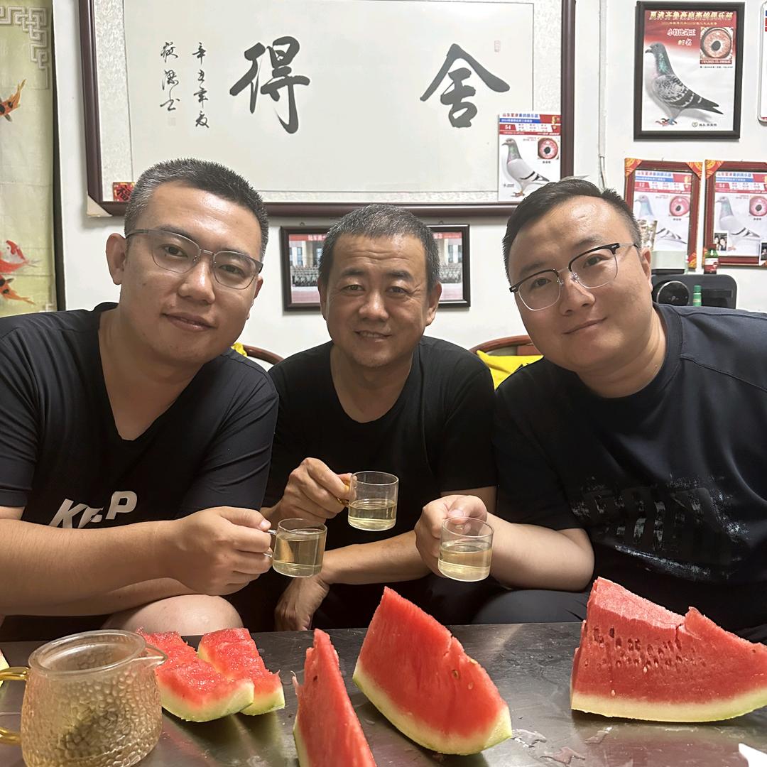 三个土坷垃