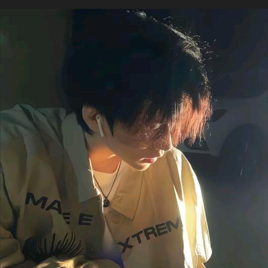 恸.🖤