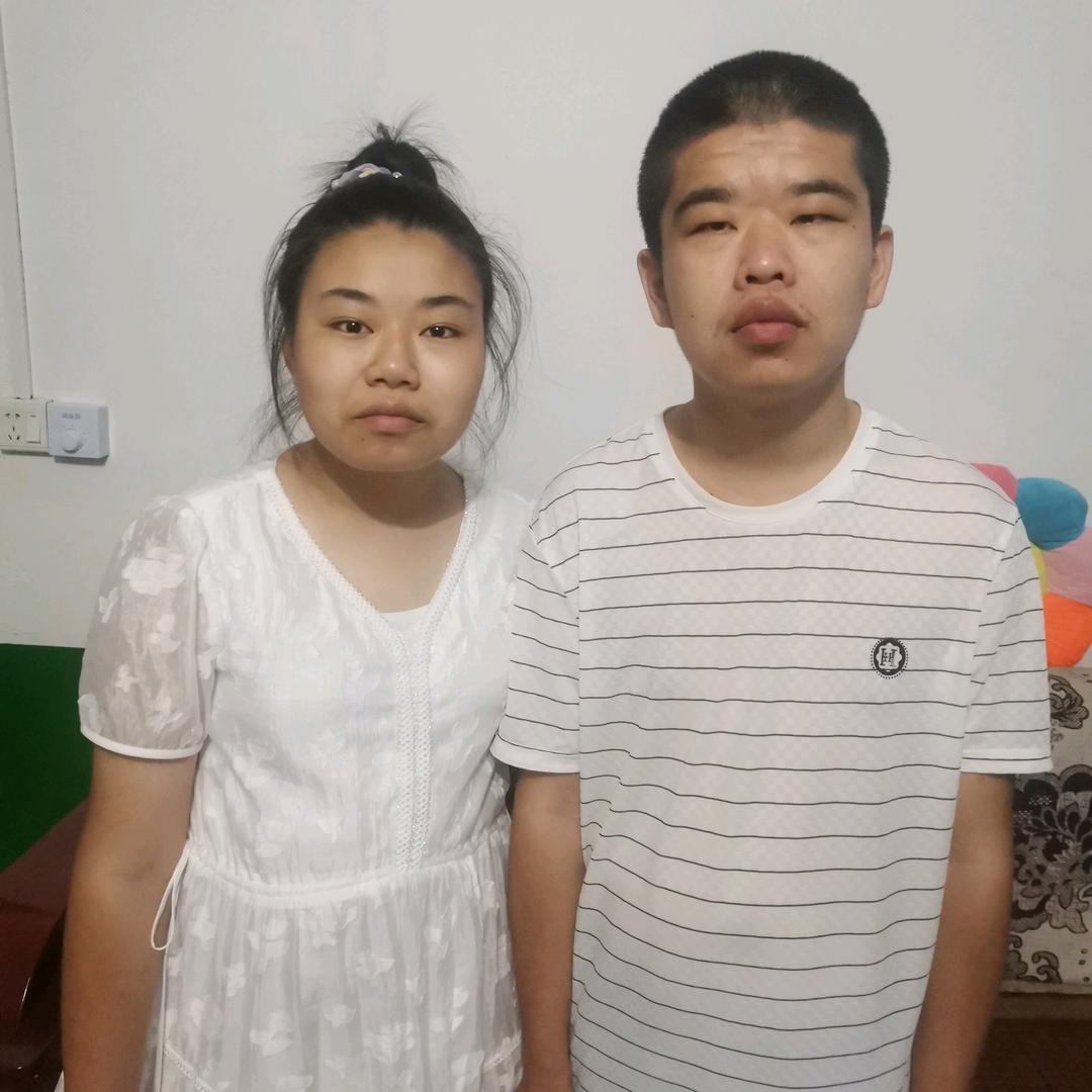 励志兄妹