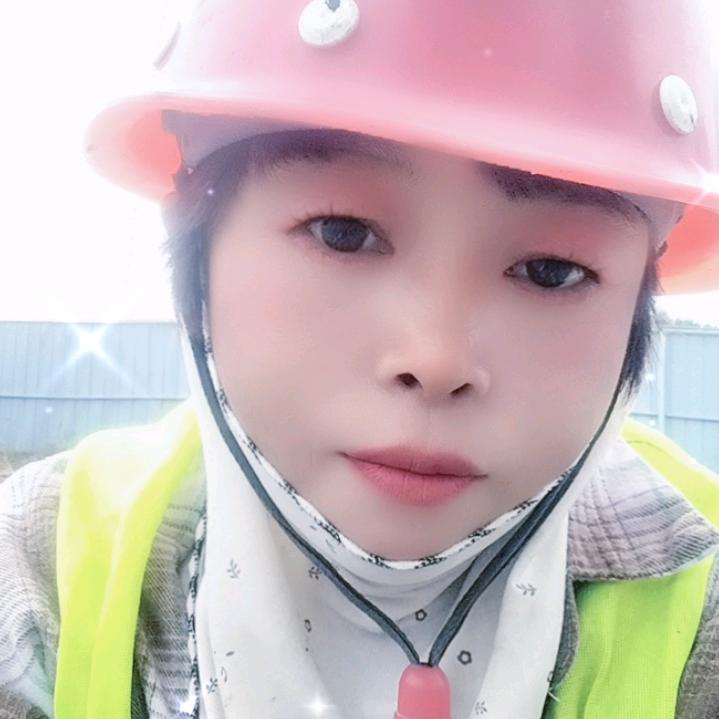 爱跳舞的防水工（小爱）