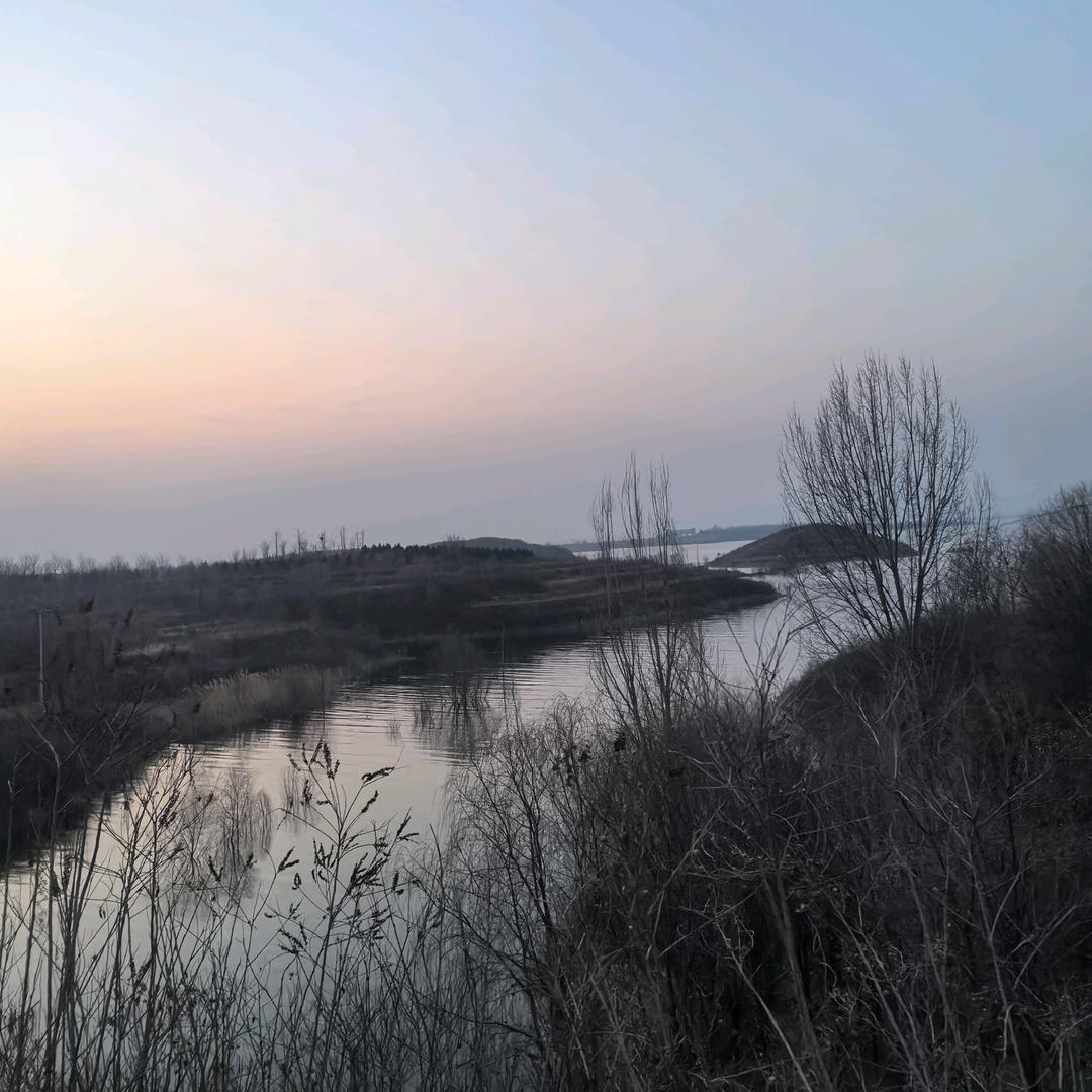 碧水蓝天