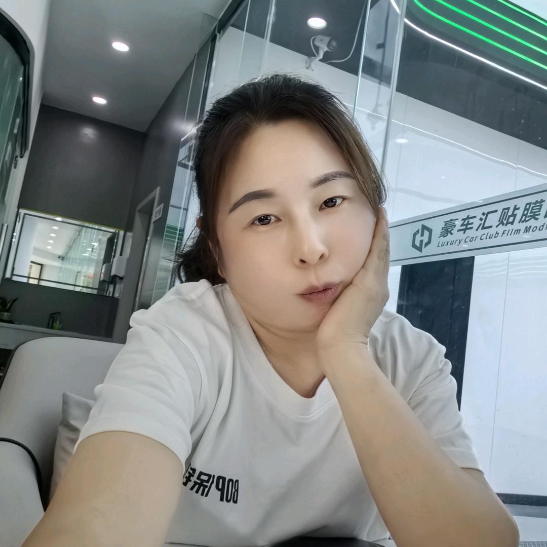 巴中豪车汇贴膜改装-述姐