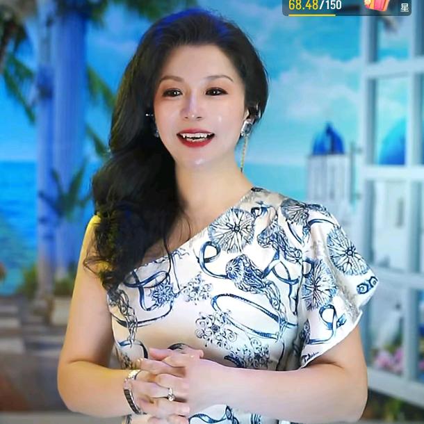 十月艳阳